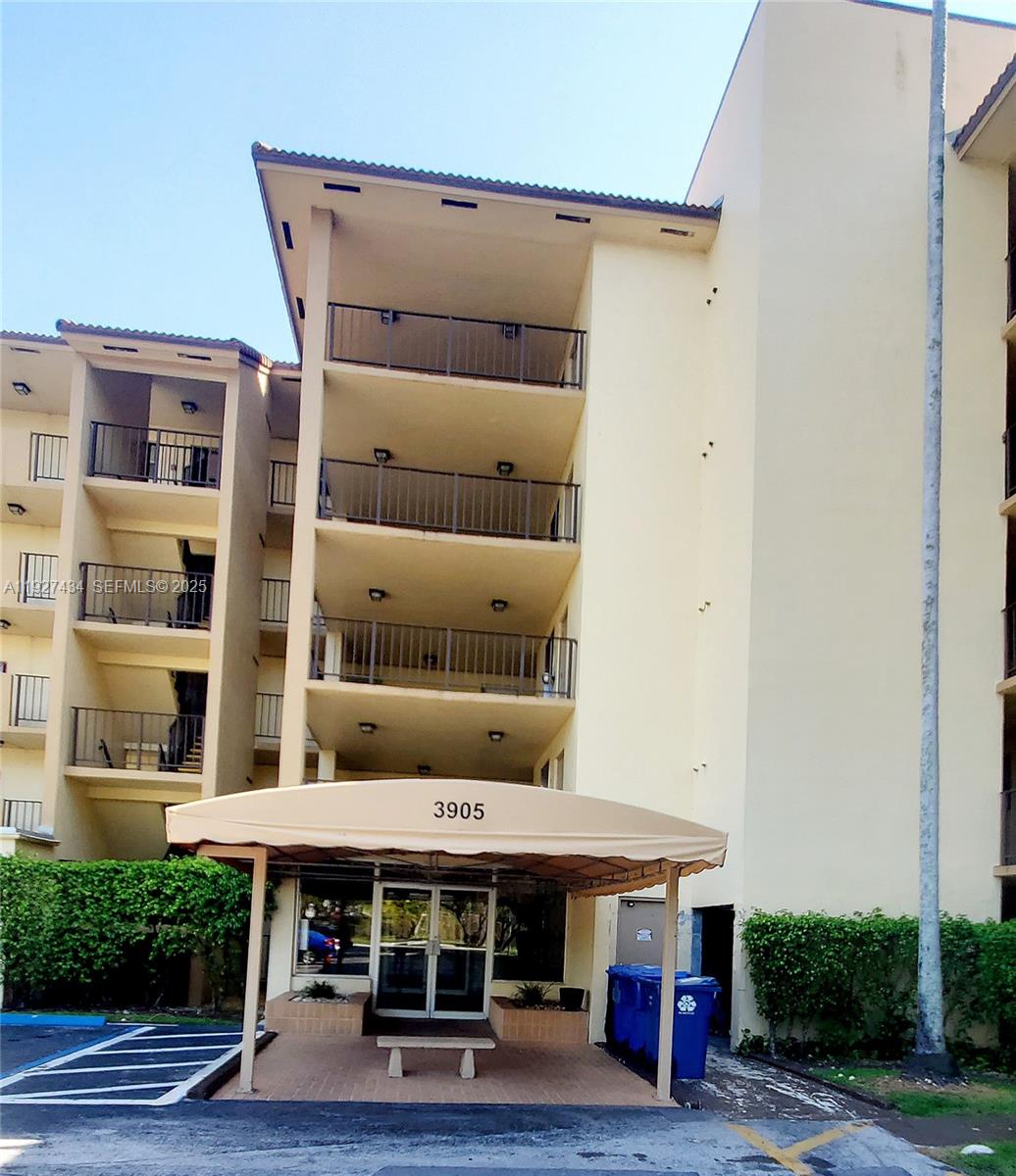 6dd28e9b-1455 3905 N Nob Hill Rd # 510, Sunrise FL 33351 — #A11927434