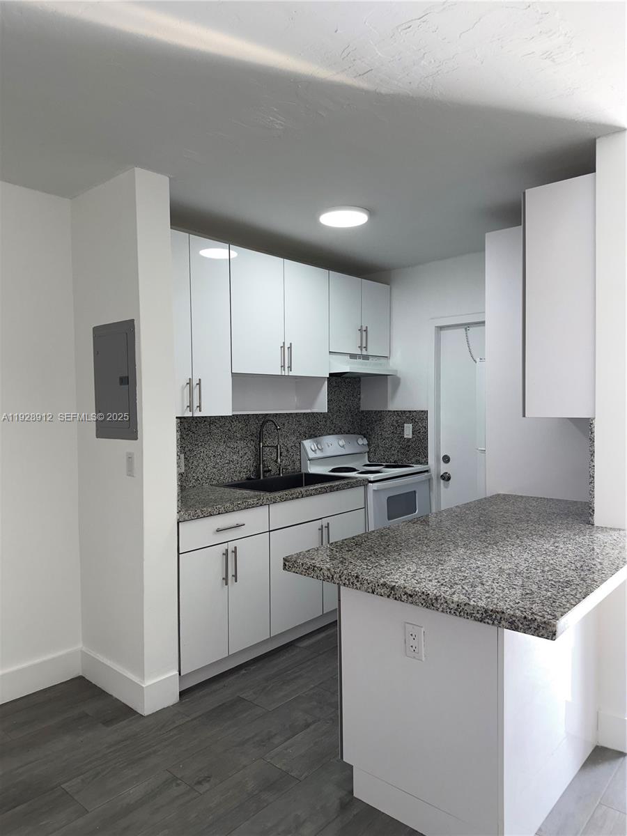 6dd28e9b-1457 1895 Venice Park Dr # B10, Miami FL 33181 — #A11928912