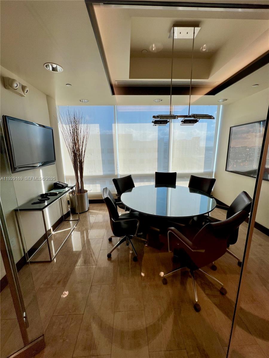 6dd28e9b-1478 20900 NE 30 TH Ave, Aventura FL 33180 — #A11929169