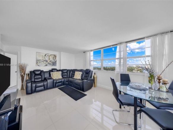 3161 S Ocean Dr # 1510, Hallandale Beach FL 33009 — #A11829468