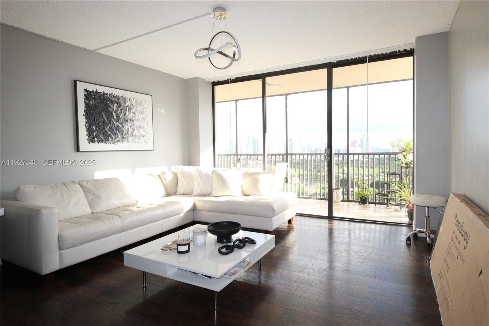 6dd28e9b-1620 20379 W Country Club Dr # 2237, Aventura FL 33180 — #A11927348