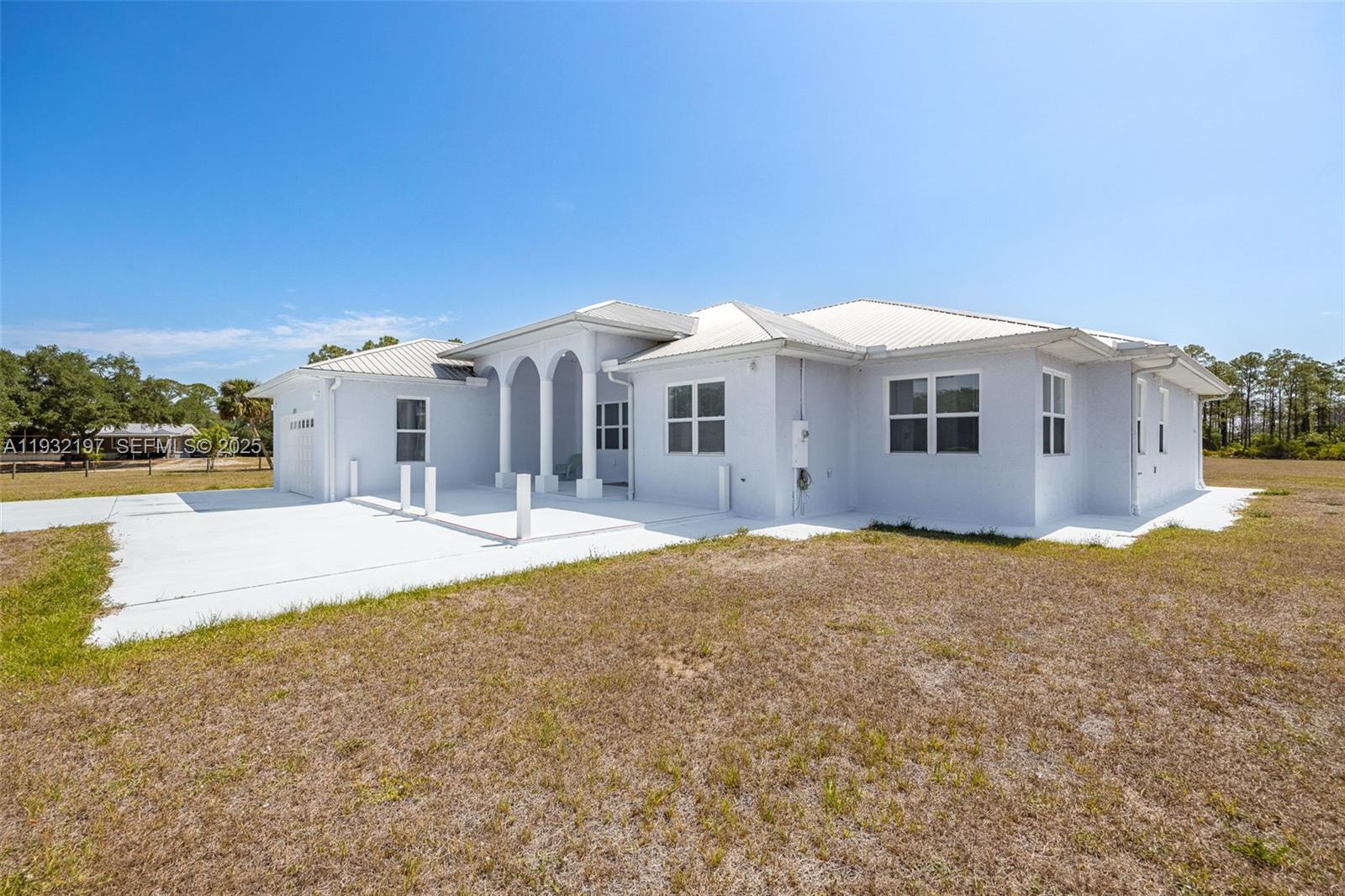 6dd28e9b-1630 1083 Pollywog Dr., Other City – In The State Of Florida FL 33935 — #A11932197
