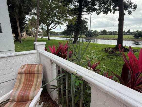 4270 NW 40th St # 109, Lauderdale Lakes FL 33319 — #A11932721