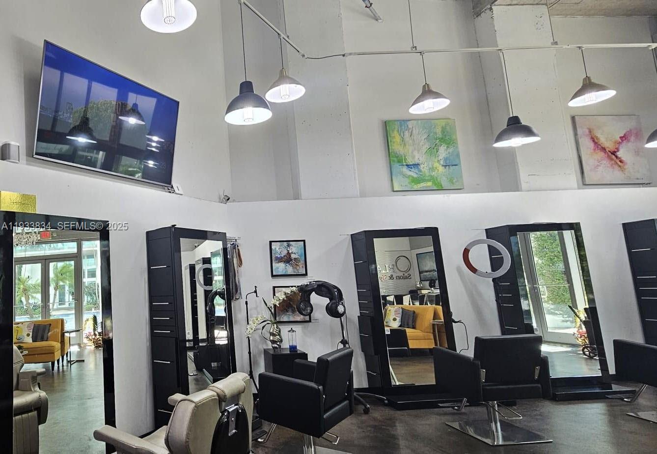 6dd28e9b-1671 90 SW 3rd St, Miami FL 33130 — #A11933834