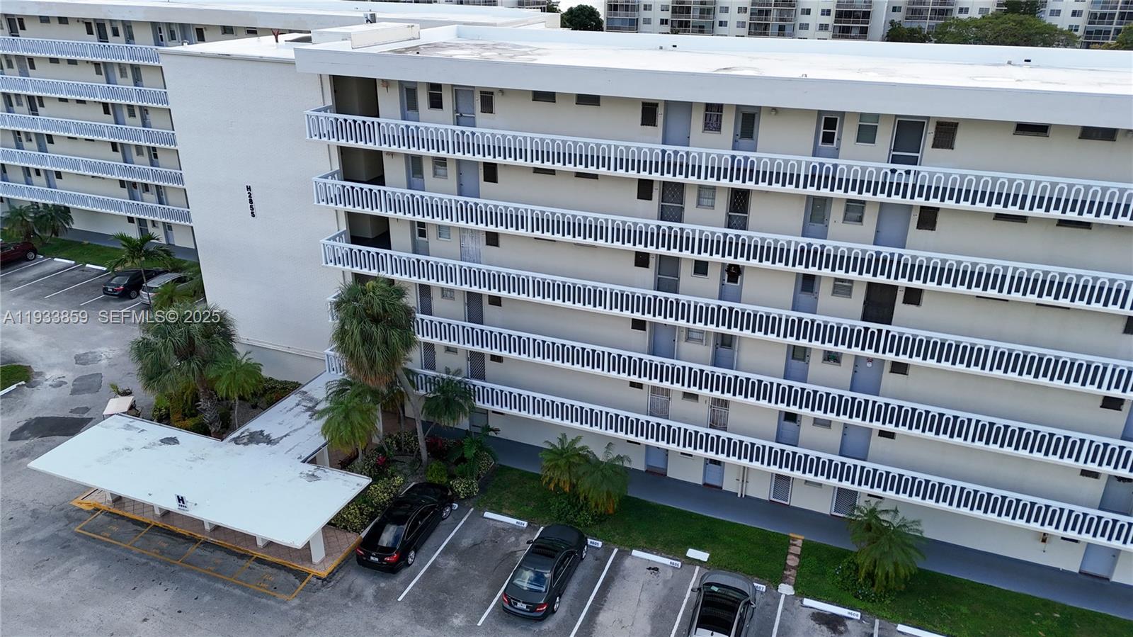 6dd28e9b-1674 2855 Leonard Dr # H607, Aventura FL 33160 — #A11933859