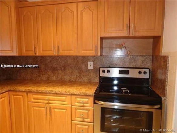 15225 NE 6th Ave # B207, Miami FL 33162 — #A11843494