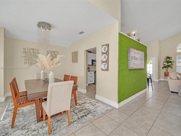 2915 Pembridge St, Kissimmee FL 34747 — #A11869829