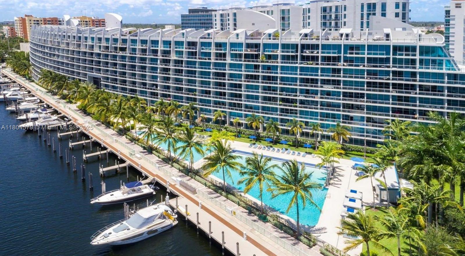 C 2950 NE 188th St # 444, Aventura FL 33180 — #A11804579