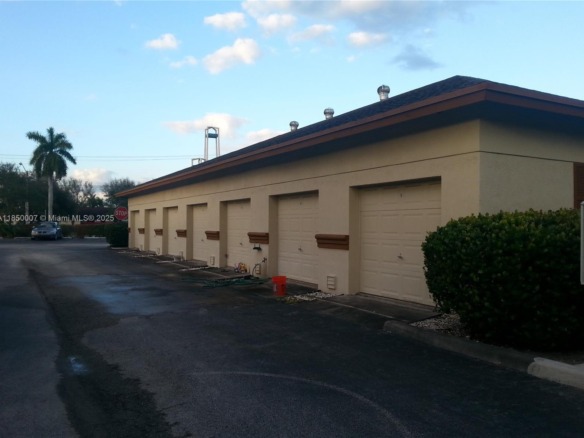 6100 Boulevard Of Champions, North Lauderdale FL 33068 — #A11850007