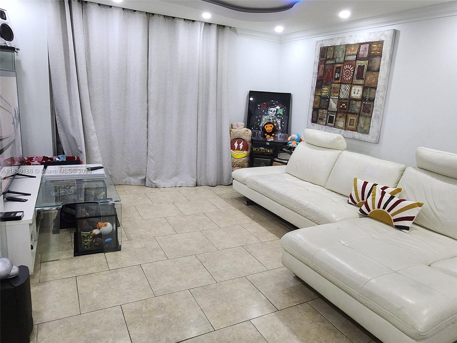 2750 NE 183rd St # 1701, Aventura FL 33160 — #A11839186