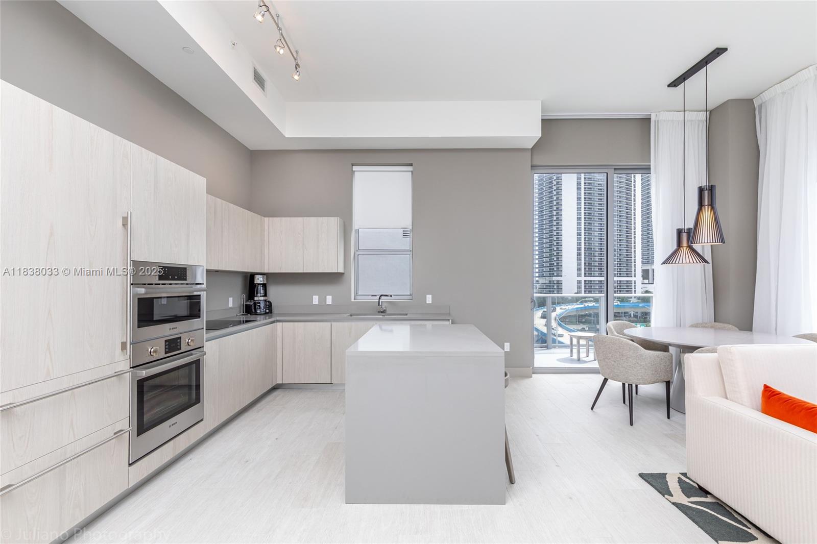 6dd28e9b-1774 4010 S Ocean Dr # R409, Hollywood FL 33019 — #A11838033