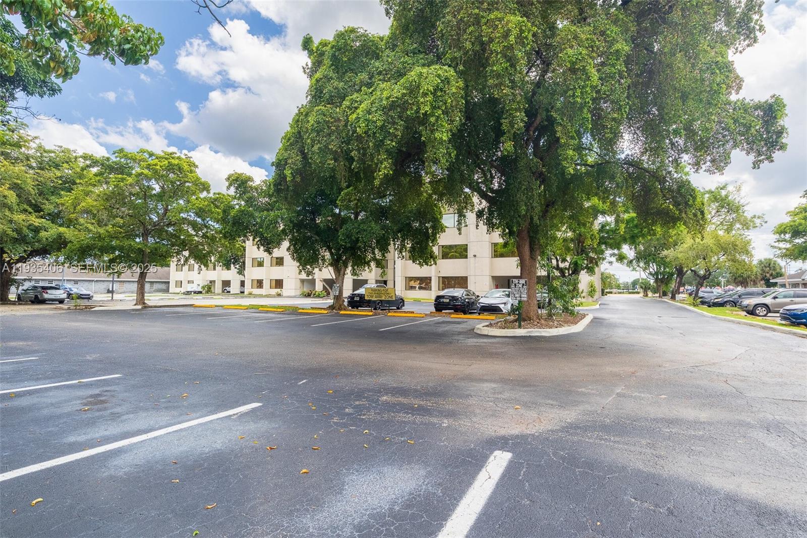 6dd28e9b-1791 7501 W Oakland Park Blvd, Lauderhill FL 33319 — #A11935406