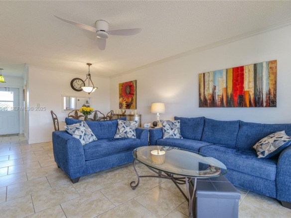 3501 NW 47th Ave # 604, Lauderdale Lakes FL 33319 — #A11936045
