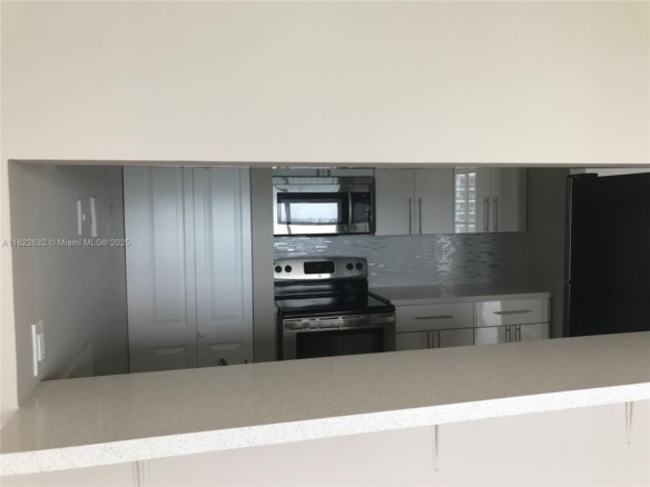 7601 E Treasure Dr # 2114, North Bay Village FL 33141 — #A11822632