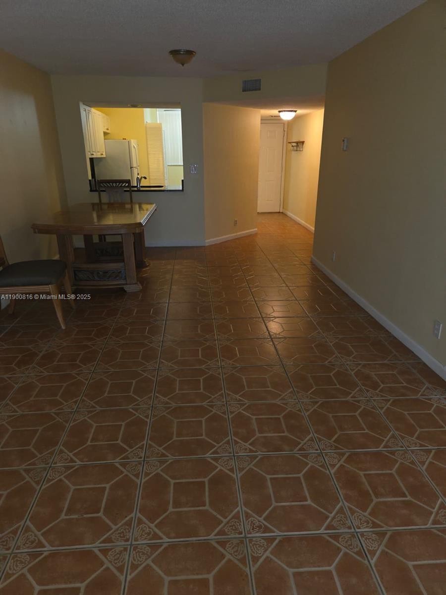 6dd28e9b-1885 117 Lake Emerald Dr # 108, Oakland Park FL 33309 — #A11900816