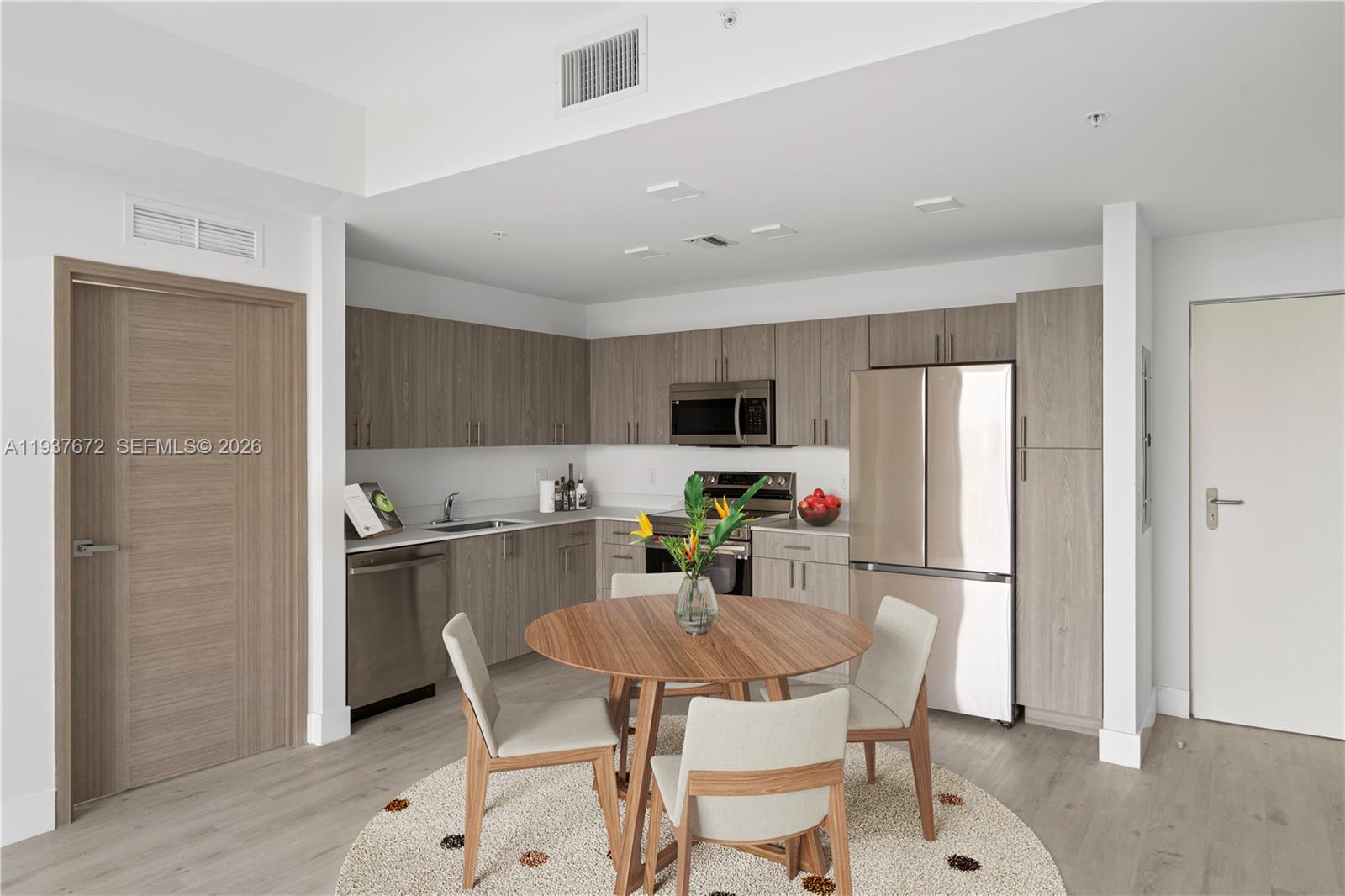 6dd28e9b-1908 1601 SW 32 Avenue # 313, Miami FL 33145 — #A11937672