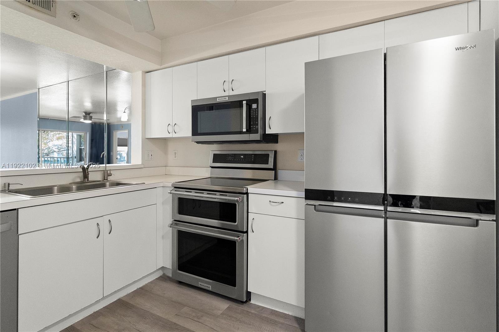6dd28e9b-1916 9610 VICTORIA LANE # D202, Naples FL 34109 — #A11922102