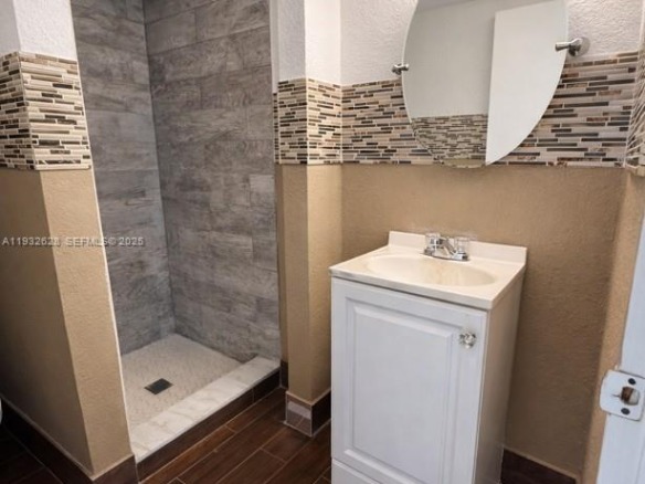 14405 NE 5th Ave # B, Miami FL 33161 — #A11932628