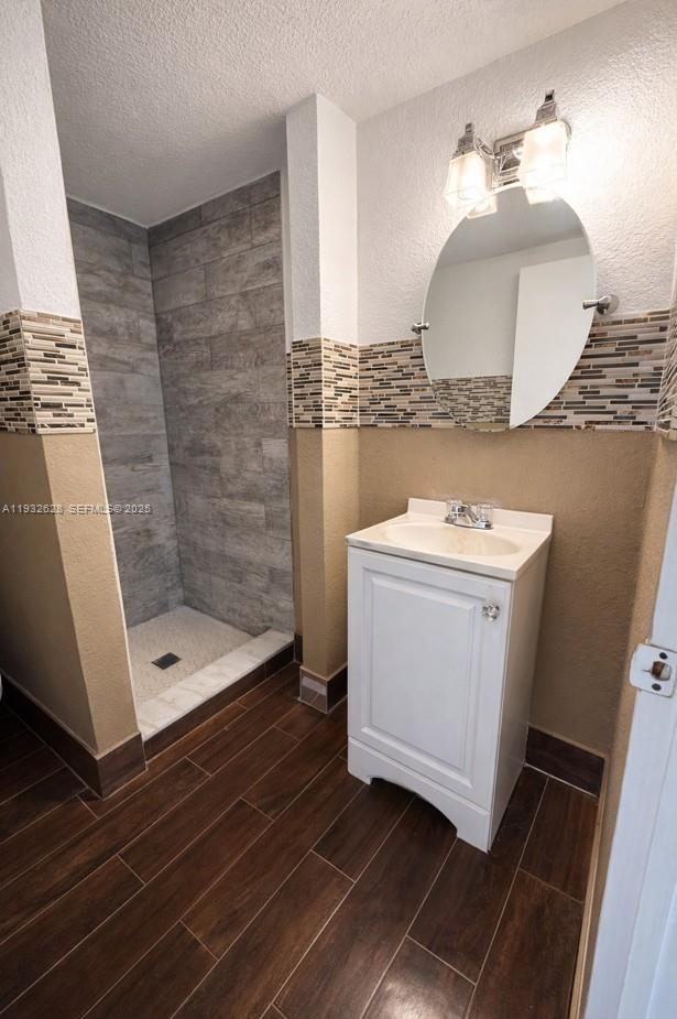 6dd28e9b-1926 14405 NE 5th Ave # B, Miami FL 33161 — #A11932628