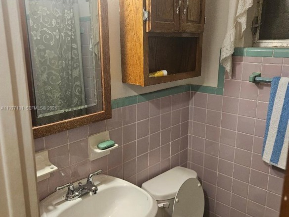 5842 Harding St # R, Hollywood FL 33021 — #A11937131