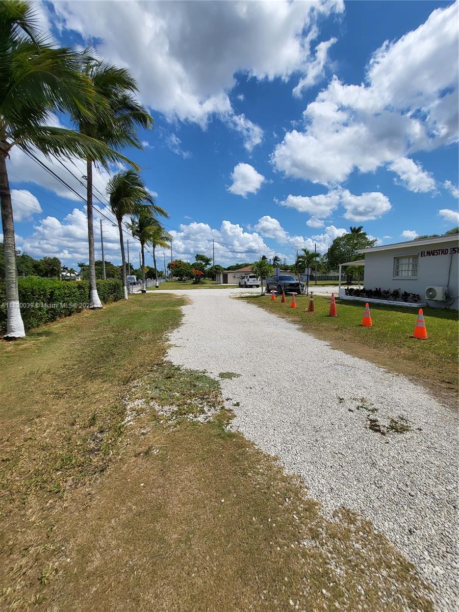 6dd28e9b-1939 Listing #A11820039