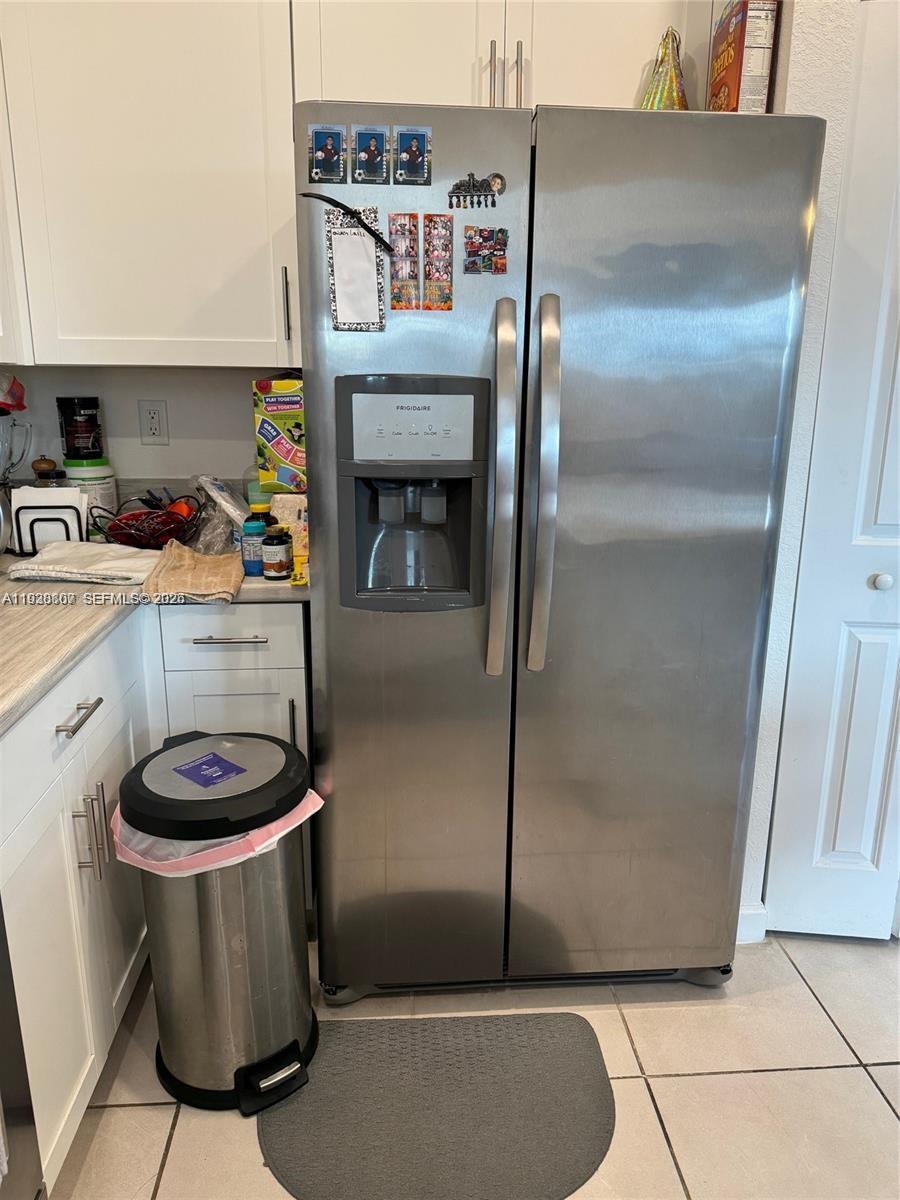 6dd28e9b-1952 21441 NE 3rd Pl, Miami FL 33179 — #A11938807