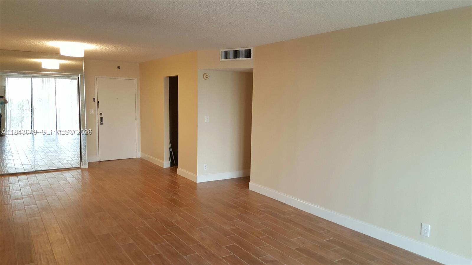 Listing #A11843048