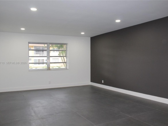 5140 SW 40th Ave # 3C, Dania Beach FL 33314 — #A11932710