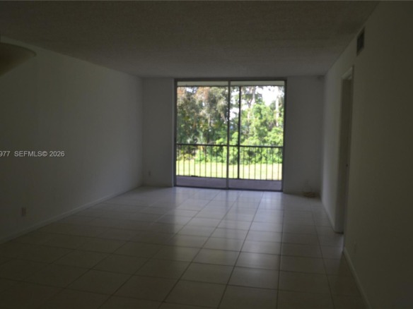 300 S Hollybrook Dr # 203, Pembroke Pines FL 33025 — #A11874977