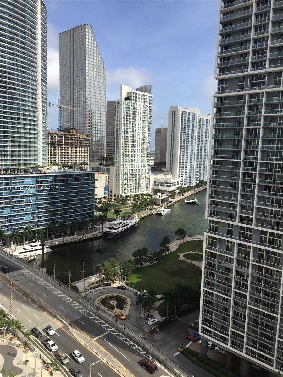 6dd28e9b-2082 500 Brickell Ave # 2303, Miami FL 33131 — #A11929897