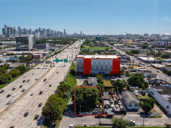 652 NW 31st St, Miami FL 33127 — #A11848171