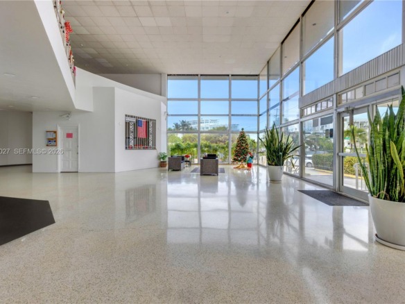 6484 Indian Creek Dr # 220, Miami Beach FL 33141 — #A11942027