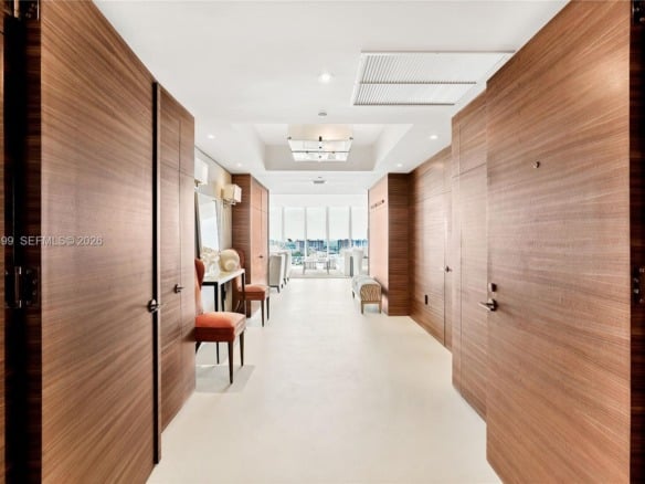 18911 Collins Ave # 2705, Sunny Isles Beach FL 33160 — #A2190899
