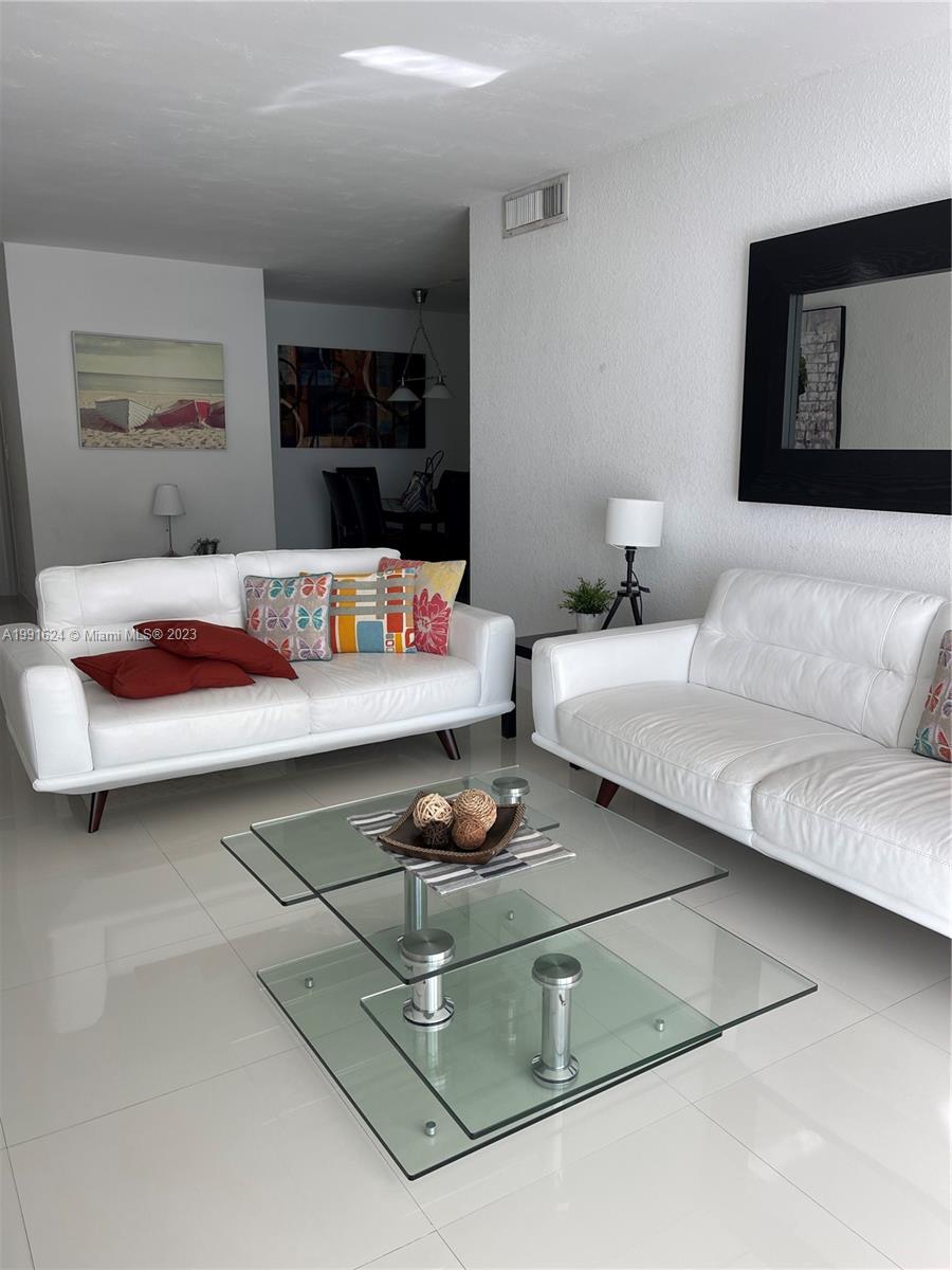 6dd28e9b-2204 3801 S OCEAN DR # 7X, Hollywood FL 33019 — #A1991624