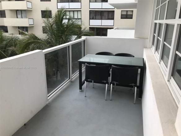 100 Lincoln Rd # 719, Miami Beach FL 33139 — #A10959685