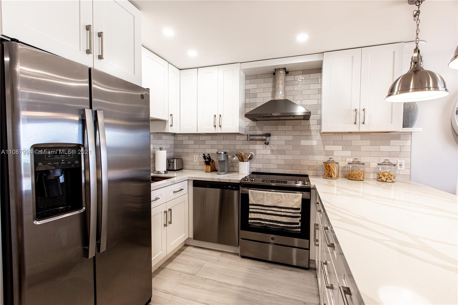 6dd28e9b-2290 300 Oregon St # 204, Hollywood FL 33019 — #A11087994