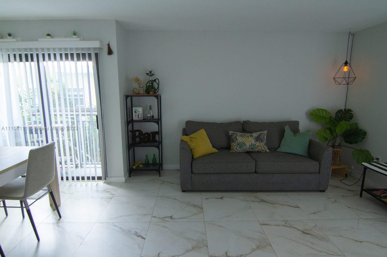 6dd28e9b-2298 753 Michigan # 3A, Miami Beach FL 33139 — #A11108111