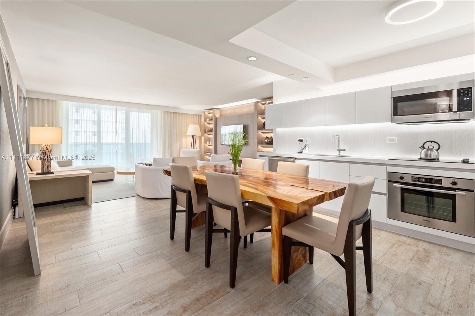 6dd28e9b-2304 102 24th St # 915, Miami Beach FL 33139 — #A11111877