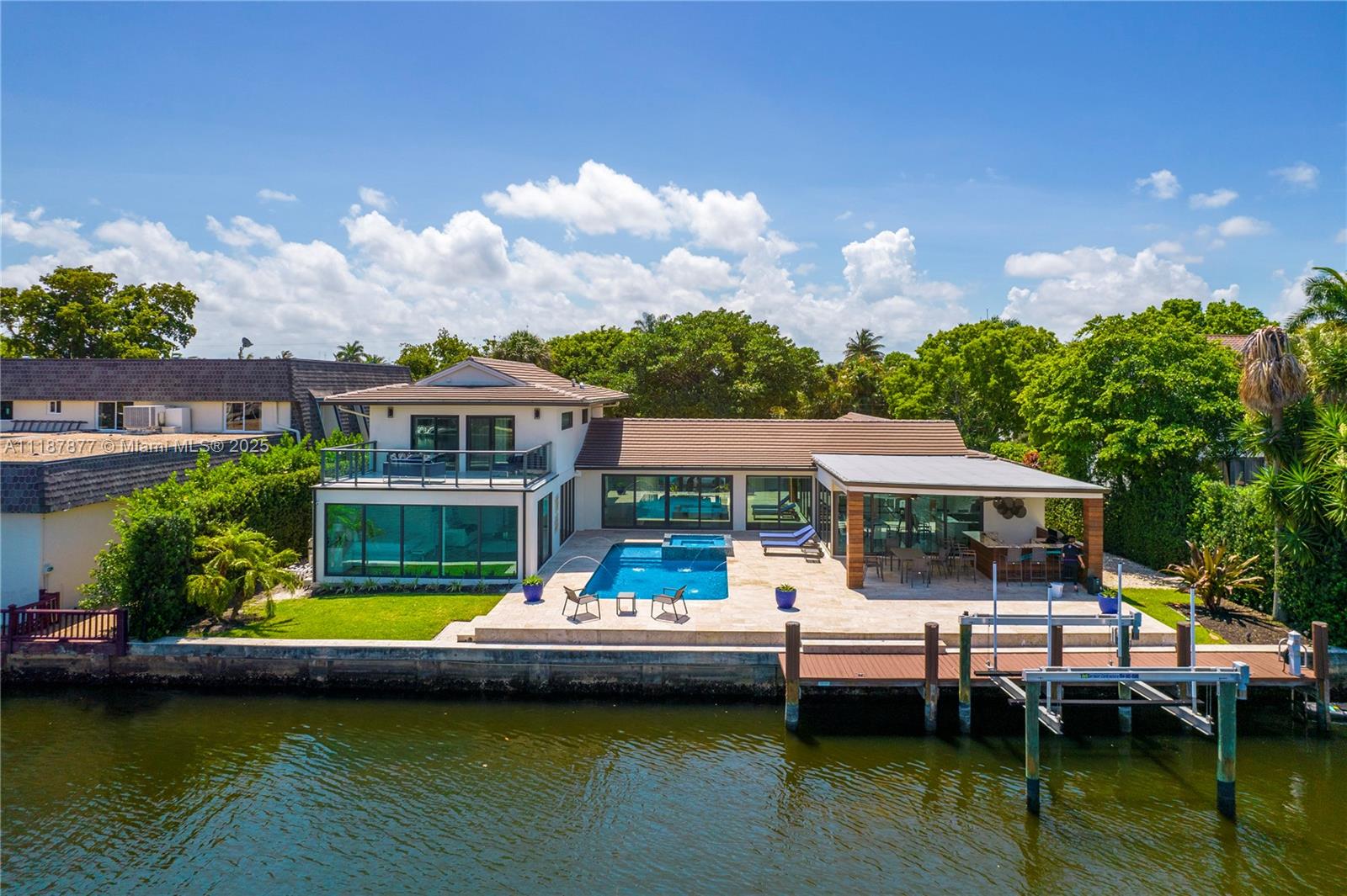 6dd28e9b-2368 1025 Diplomat Pkwy, Hollywood FL 33019 — #A11187877