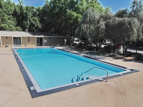 13389 ARBOR POINTE # 204, Tampa FL 33617 — #A11258998