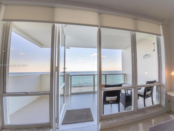 5601 Collins Ave # 1206, Miami Beach FL 33140 — #A11286005