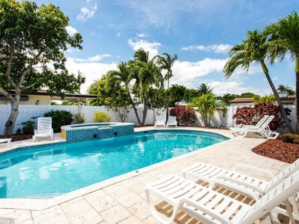 1311 Rodman St, Hollywood FL 33019 — #A11318266