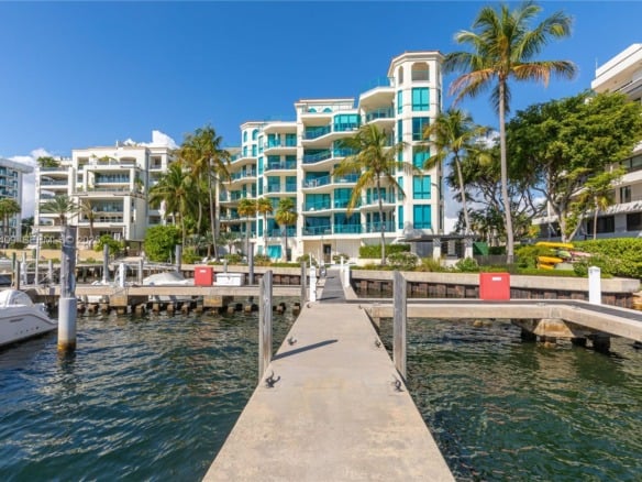 1660 W Glencoe St # 302, Coconut Grove FL 33133 — #A11333409