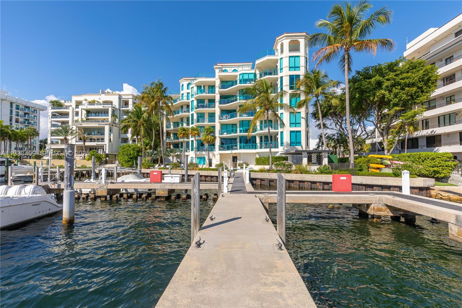 6dd28e9b-2505 1660 W Glencoe St # 302, Coconut Grove FL 33133 — #A11333409