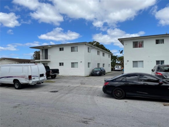 61 W 13th St, Hialeah FL 33010 — #A11362159