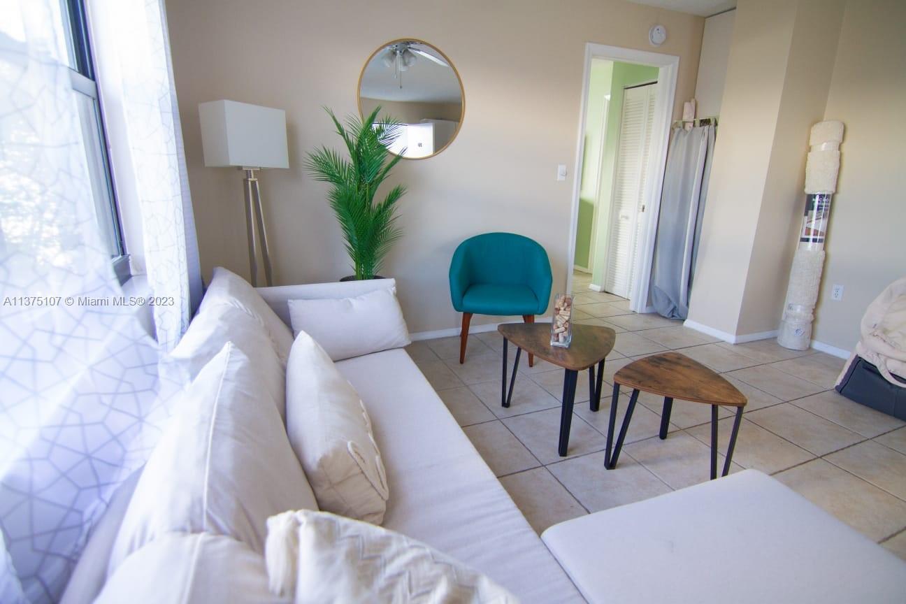 6dd28e9b-2559 753 Michigan Ave # 2D, Miami Beach FL 33139 — #A11375107