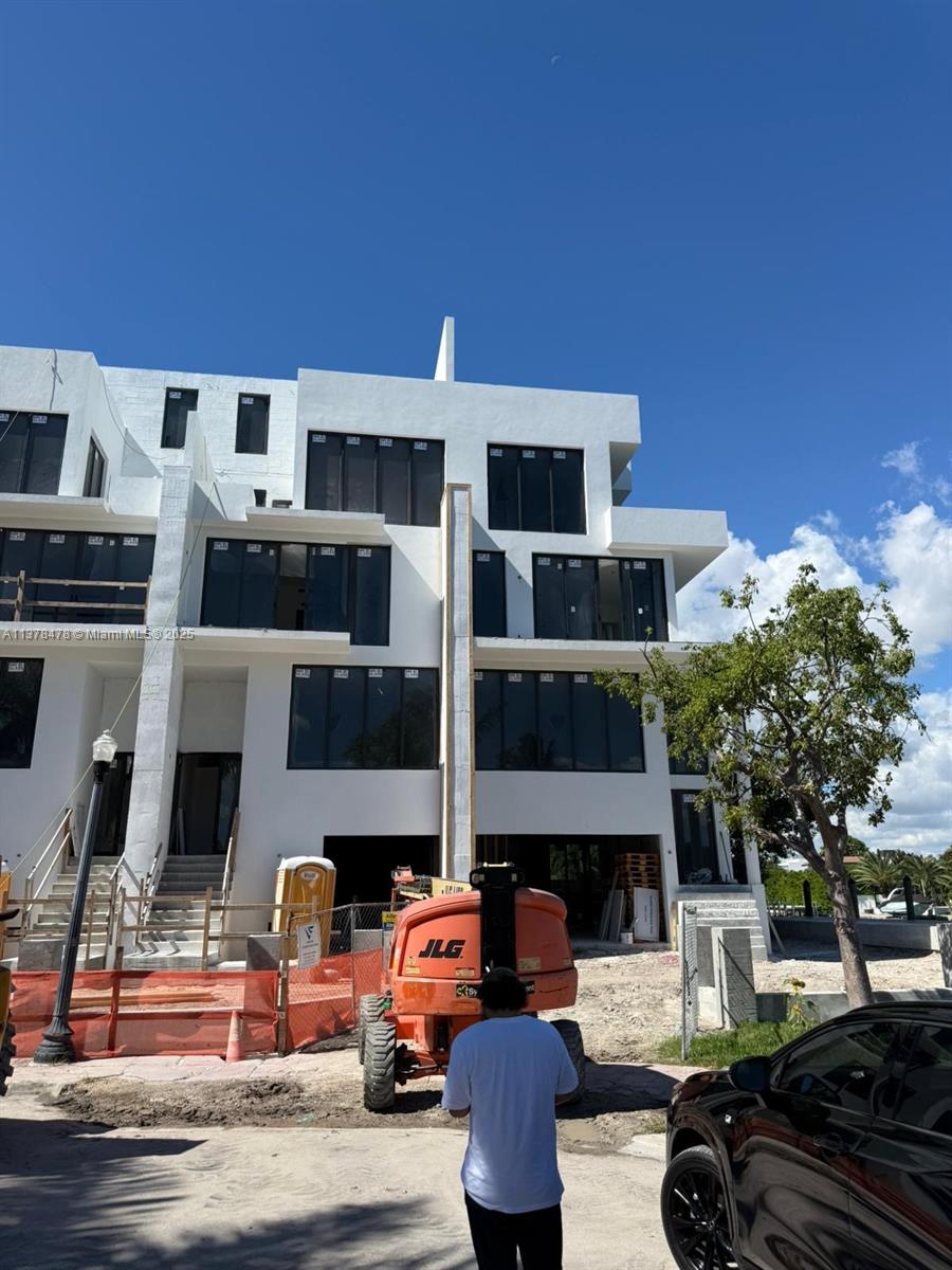 6dd28e9b-2570 7300 Trouville Esplanade # 3, Miami Beach FL 33141 — #A11378478