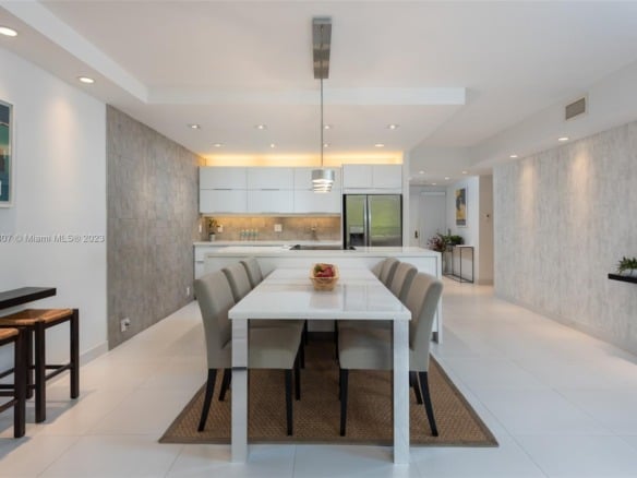 121 Crandon Blvd # 463, Key Biscayne FL 33149 — #A11384807
