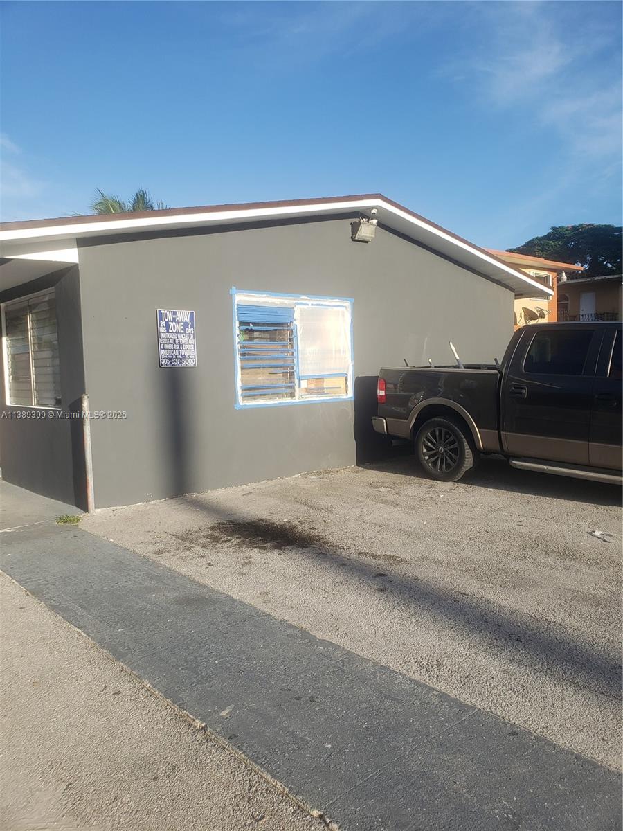 6dd28e9b-2599 2855 NW 22nd Ave, Miami FL 33142 — #A11389399