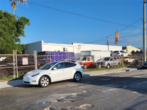 60 NW 20th St, Miami FL 33127 — #A11389636